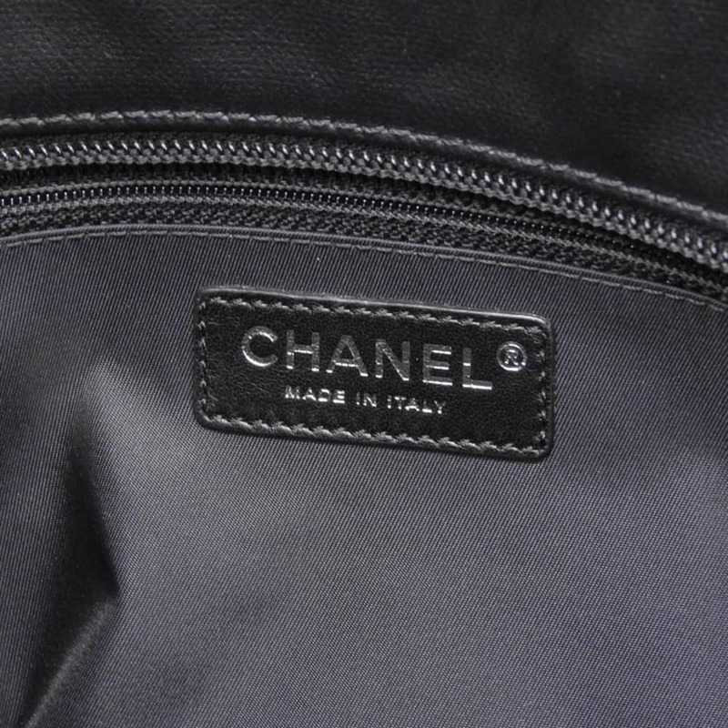 近全新 CHANEL Paris-Biarritz PM A34208 手提包，附封條，1 個手提包，塗佈帆布，黑色-6