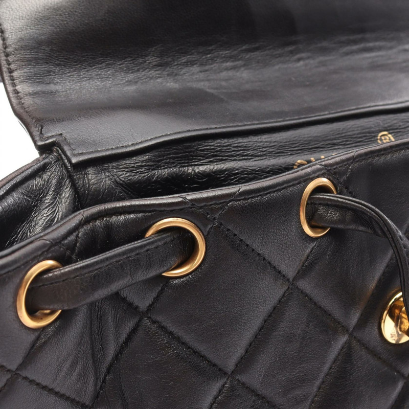 香奈兒 (CHANEL) Matelasse 雙旋扣鏈條背包，羊皮材質，黑色，金色五金，二手 CC-6