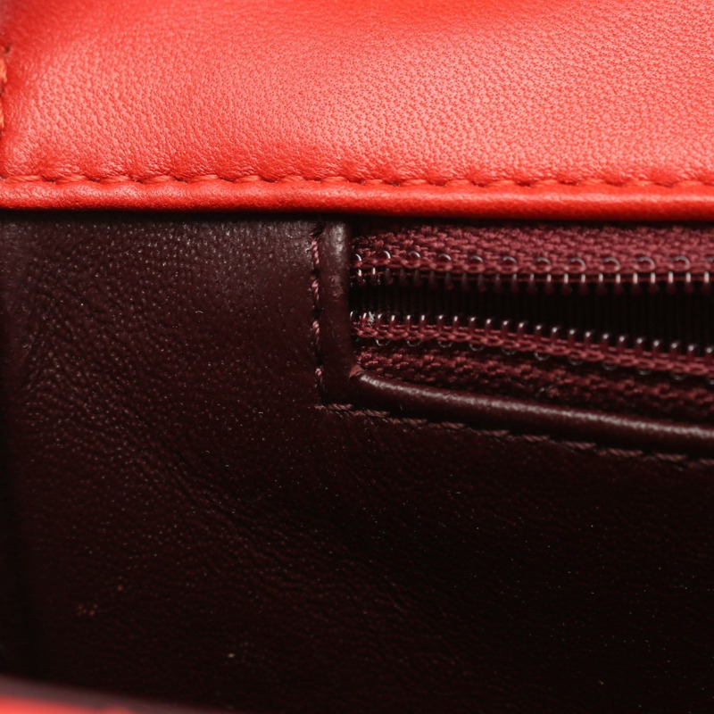 香奈兒 (CHANEL) 絎縫鏈條肩背包,羊皮材質,紅色/灰色,金色五金,二手女款-9