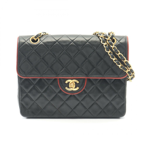 香奈兒 (CHANEL) 絎縫鏈條單肩包，羊皮材質，黑色，金色五金，二手女款