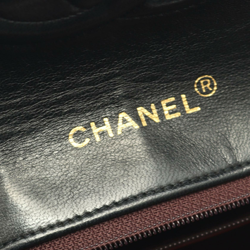 香奈兒 (CHANEL) 絎縫鏈條單肩包，羊皮材質，黑色，金色五金，二手女款-3