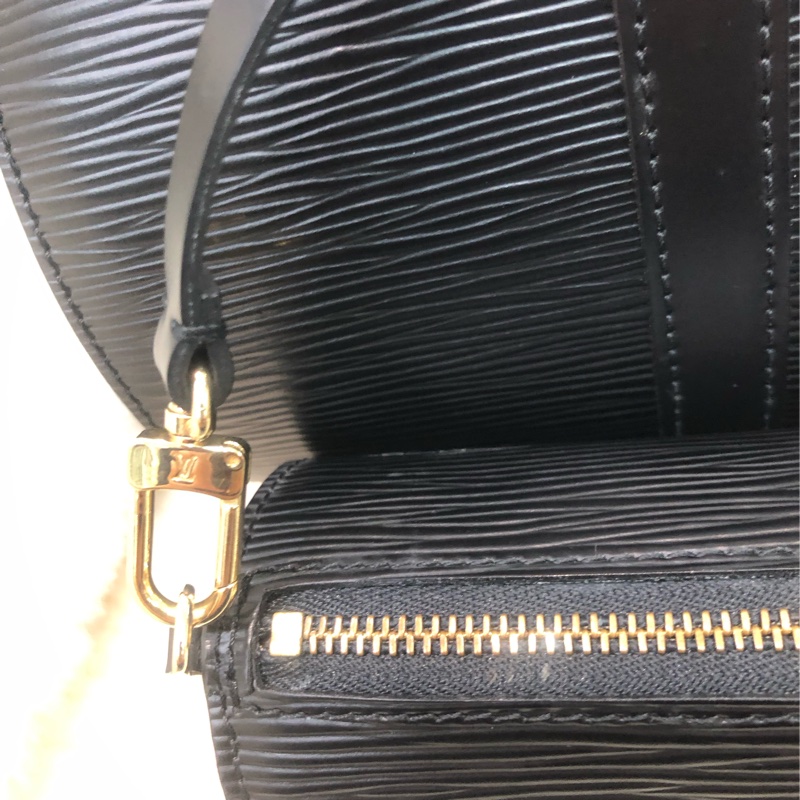 LV EPI 樹紋芭比龍 XC141-16