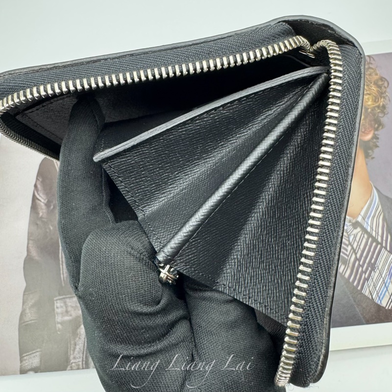 LOUIS VUITTON LV Zippy Organizer 黑色水波紋大拉鍊長夾-17