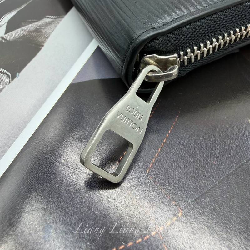LOUIS VUITTON LV Zippy Organizer 黑色水波紋大拉鍊長夾-18