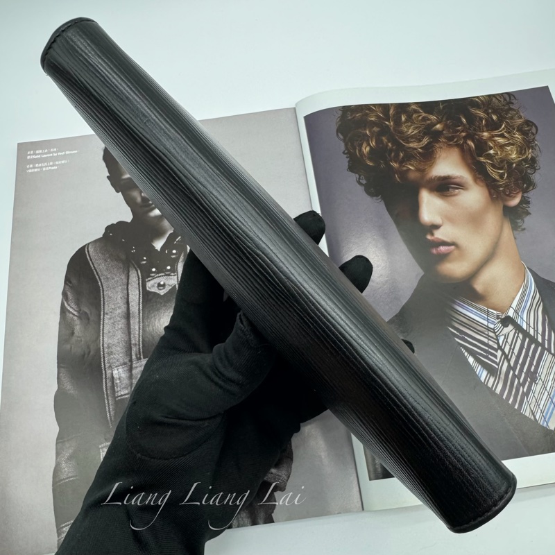 LOUIS VUITTON LV Zippy Organizer 黑色水波紋大拉鍊長夾-22