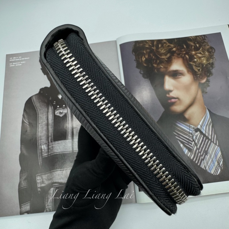 LOUIS VUITTON LV Zippy Organizer 黑色水波紋大拉鍊長夾-24