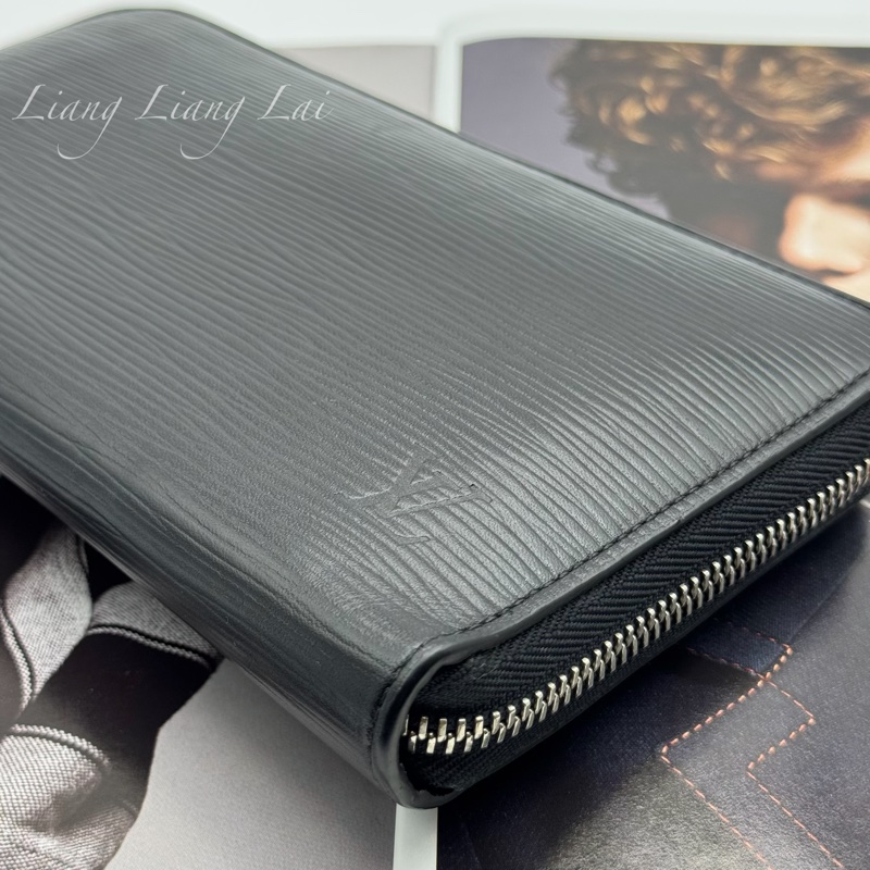 LOUIS VUITTON LV Zippy Organizer 黑色水波紋大拉鍊長夾-25