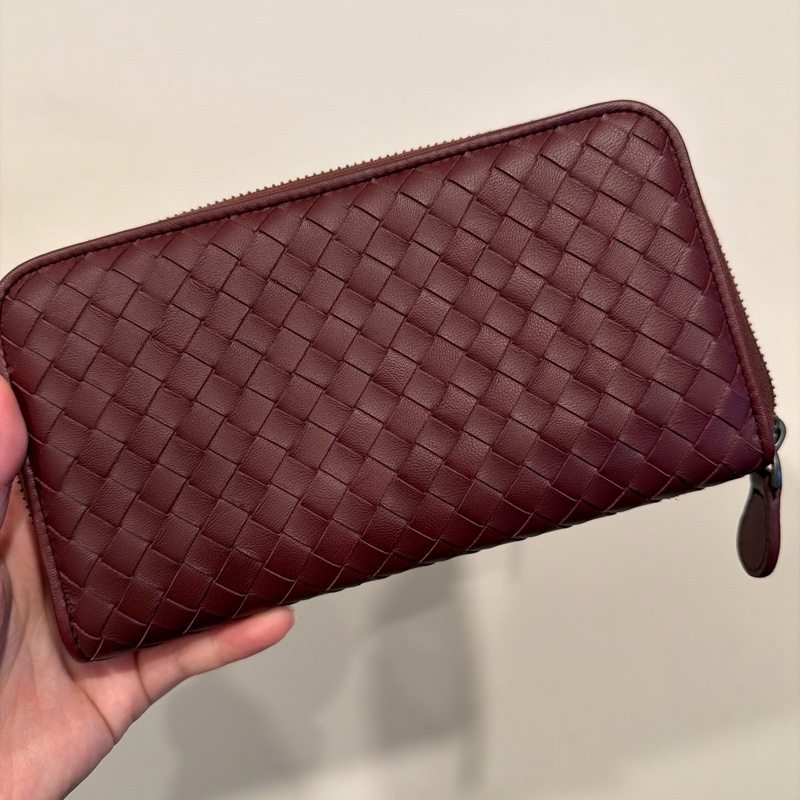 Bottega Veneta 酒紅色長夾，全新-4