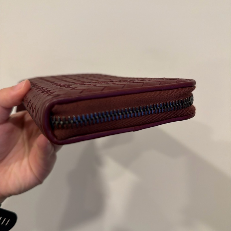 Bottega Veneta 酒紅色長夾，全新-7