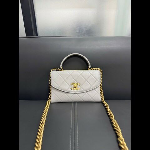 Chanel trendycc small 
灰色鏤空字母 小號