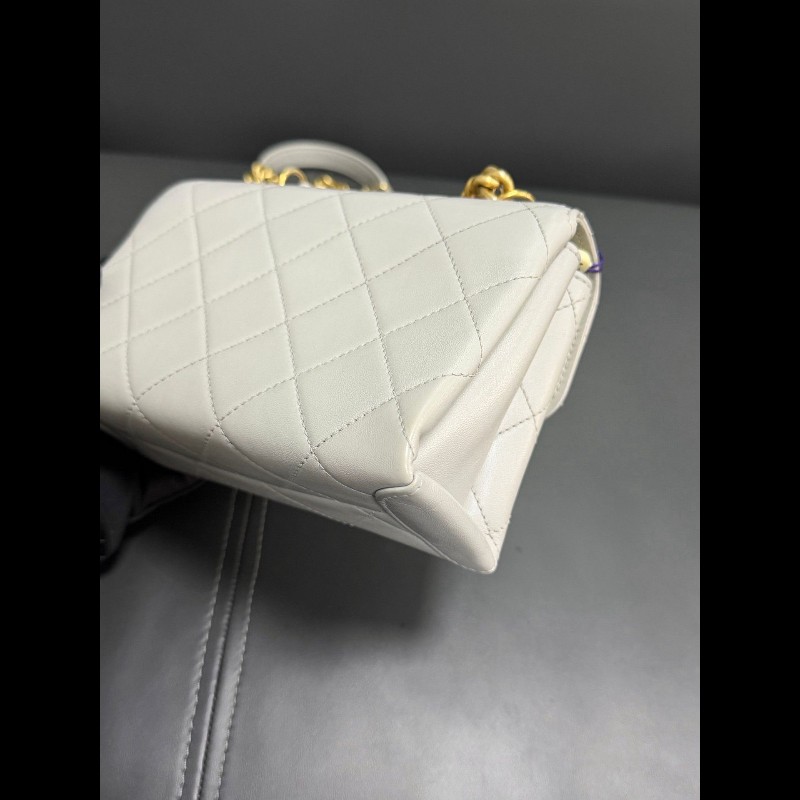 Chanel trendycc small 
灰色鏤空字母 小號-9