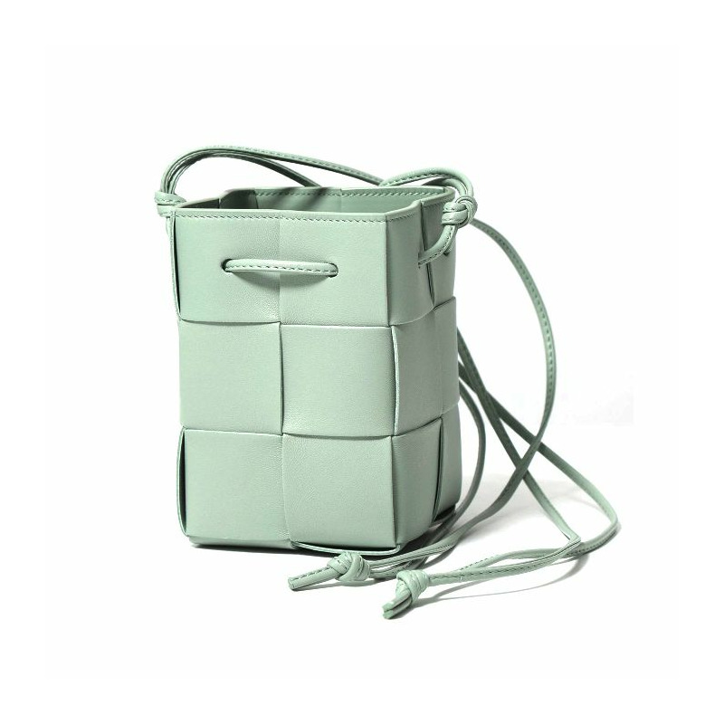 BOTTEGA VENETA Cassette 斜背包 680217 VCQC4 3403-0