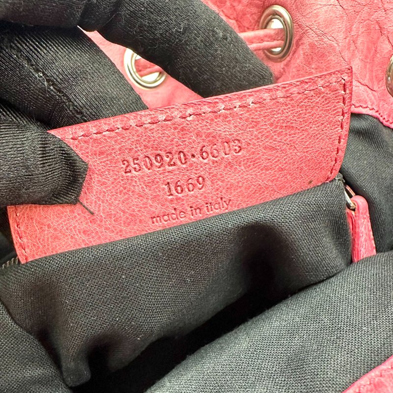 【美收精品】BALENCIAGA 粉色水桶機車包 C-69-7