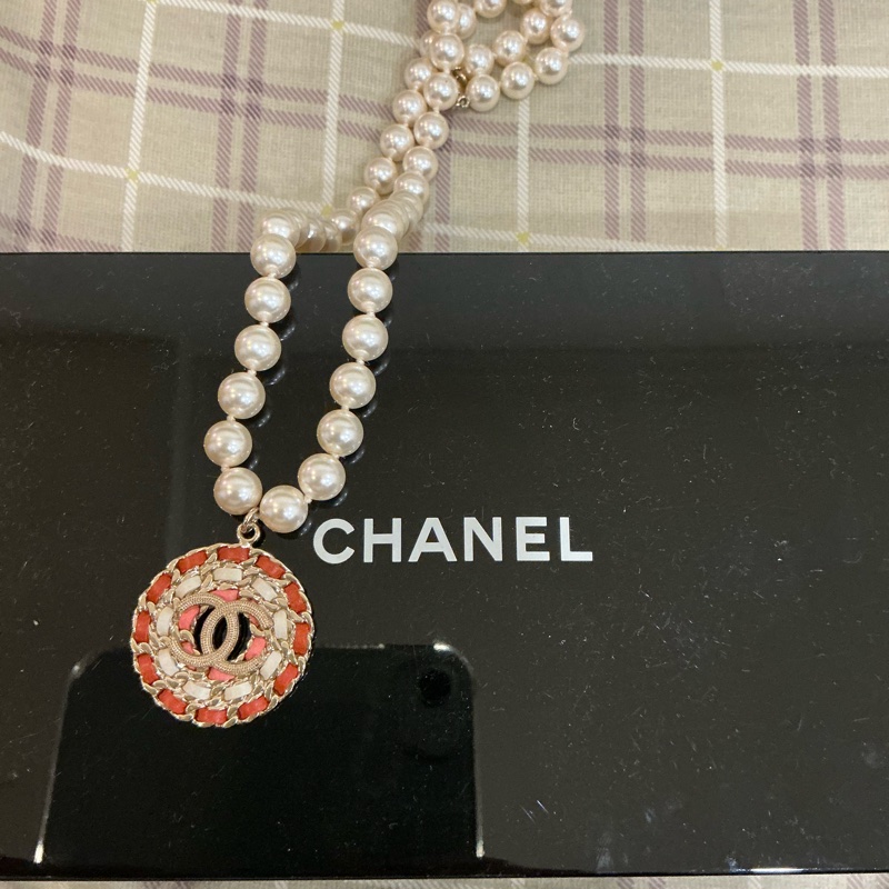 Chanel 皮穿吊墜珍珠項鍊-4