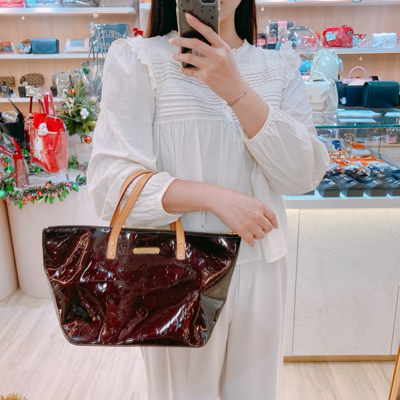 MS0416 LOUIS VUITTON 路易威登小號漆皮手拿包包BELLEVUE PM PATENT CALFSKIN-2