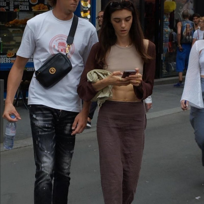 💎Han's house精品服飾💎VERSACE 凡賽斯 女神頭 頂級黑牌 小牛皮 兩用 腰包 側背包-1