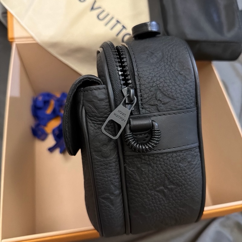 LV S Lock 郵差包M58489-10