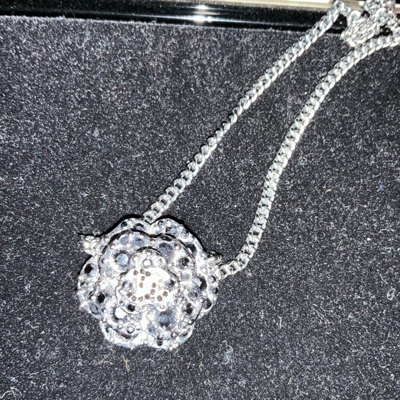 Chanel 黑鑽山茶花項鍊-2