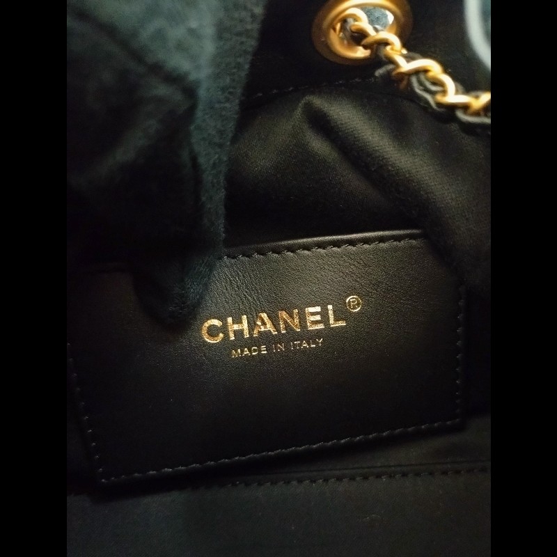 Chanel 金鍊黑麂皮迷你25包-17