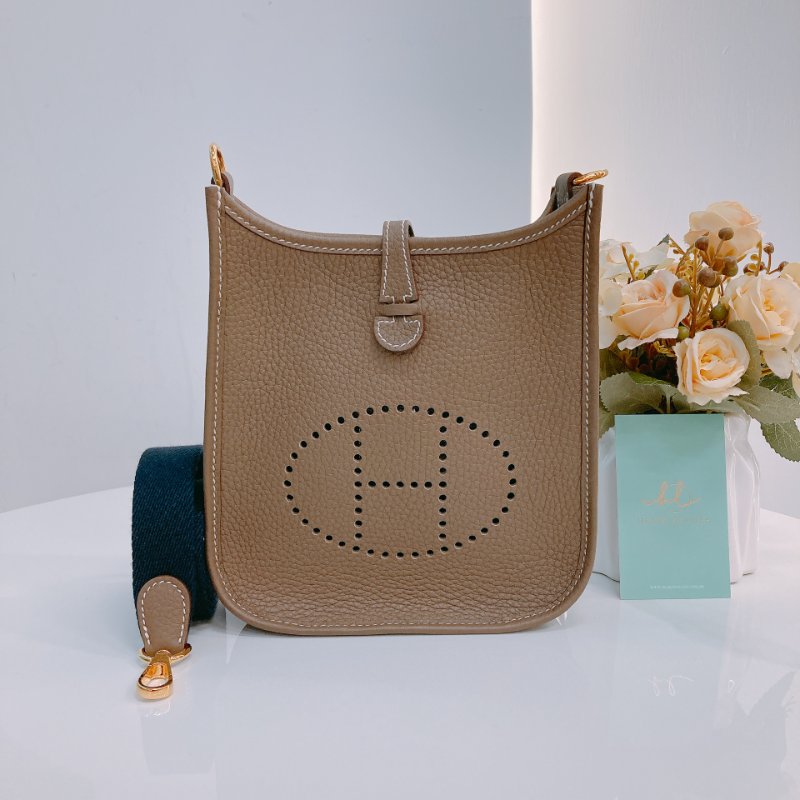 MS0419	Hermes 愛馬仕迷你斜挎包伊芙琳包大象灰金扣Mini Evelyne TC 18 Etoupe x GHW-0