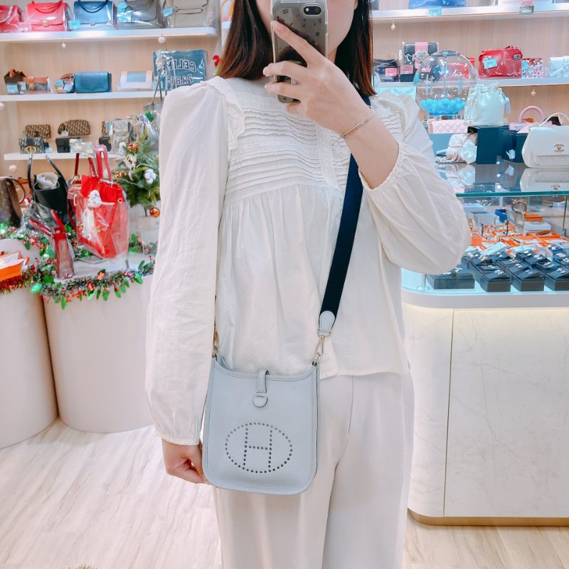 MS0420	Hermes 愛馬仕迷你斜挎包伊芙琳包聖杯藍銀扣Mini Evelyne TC 08 Bleu Pale x PHW-16