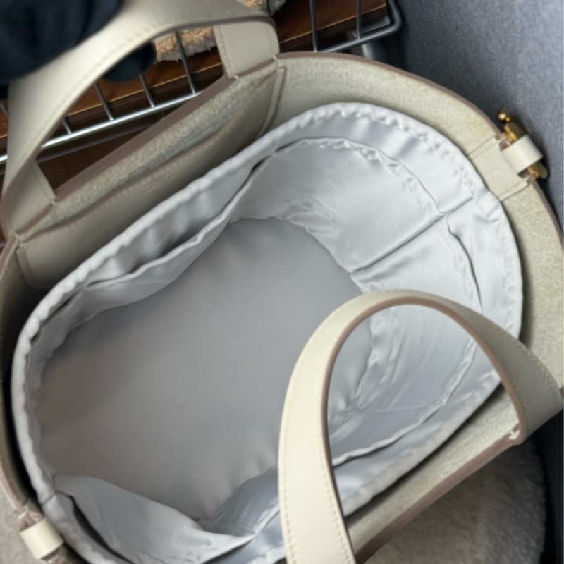 Hermes 菜籃豬鼻子🐽冰川白-7