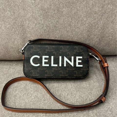 CELINE橫式斜背包