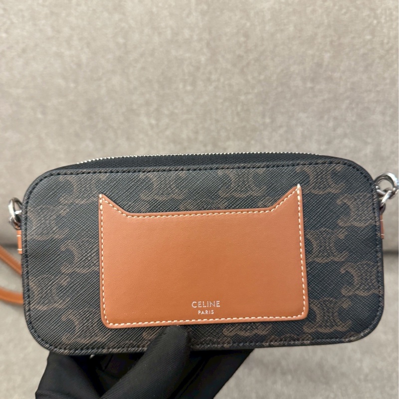 CELINE橫式斜背包-4