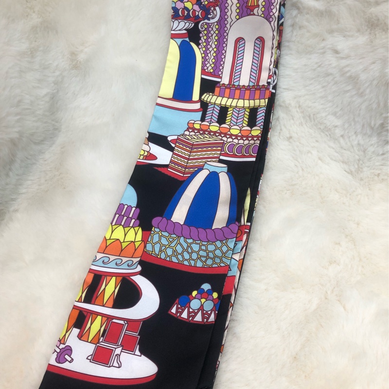 Hermes La Patisserie Francaise Charm Twilly XB958-2