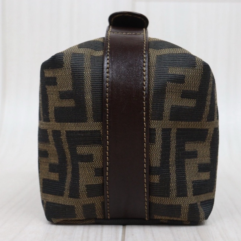 Fendi 小號老花飯盒包-10