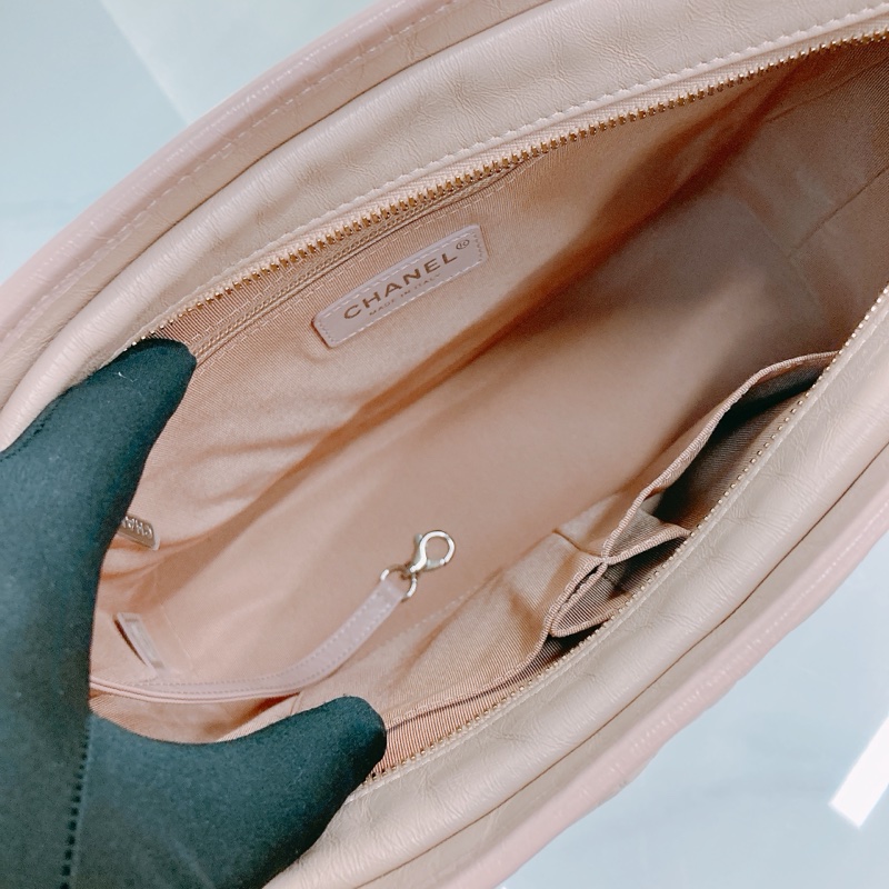 MS0415 CHANEL 香奈兒大號經典倒V紋流浪包包GABRIELLE BAG CHEVRON LARGE-18