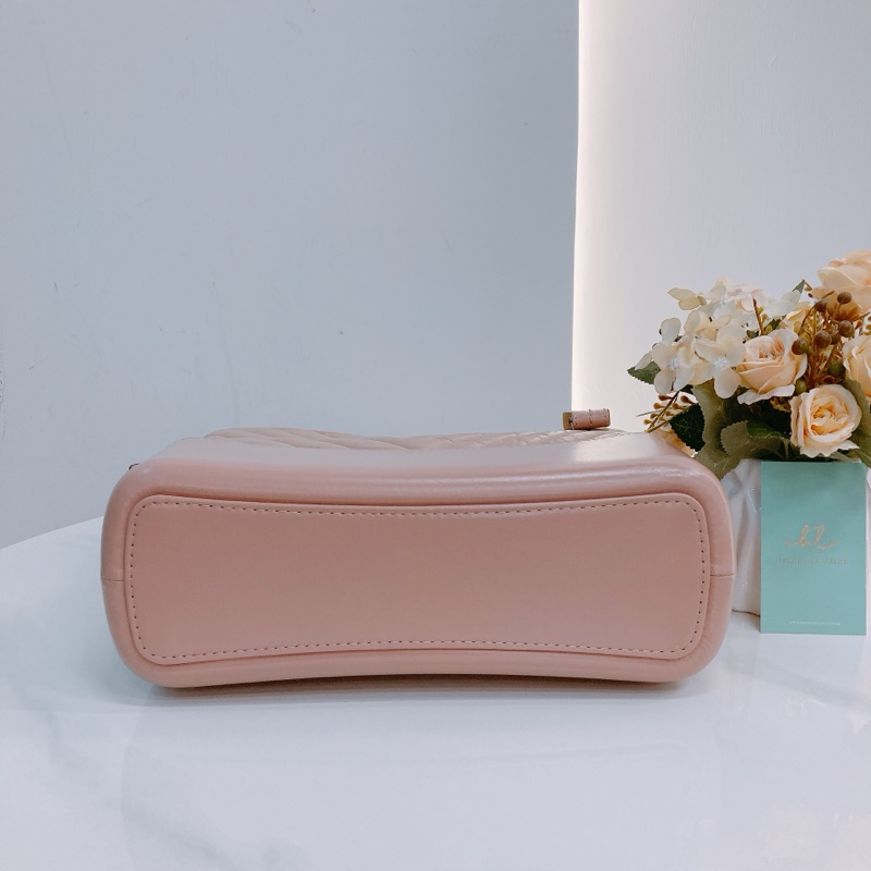 MS0415 CHANEL 香奈兒大號經典倒V紋流浪包包GABRIELLE BAG CHEVRON LARGE-25