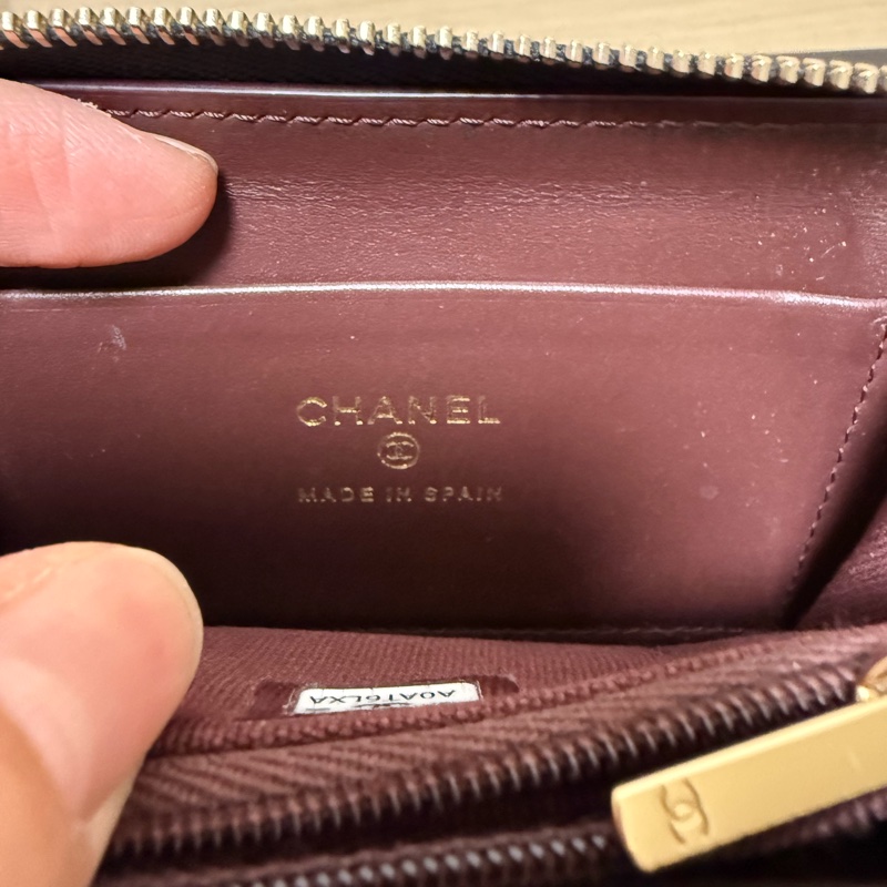 Chanel ㄇ字加大零錢包-9