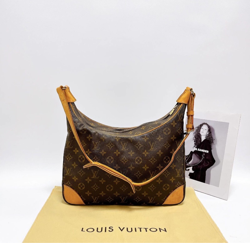 【超高性價比✨90%新✨有塵袋】LV中古大號牛角包 Boulogne 35-0