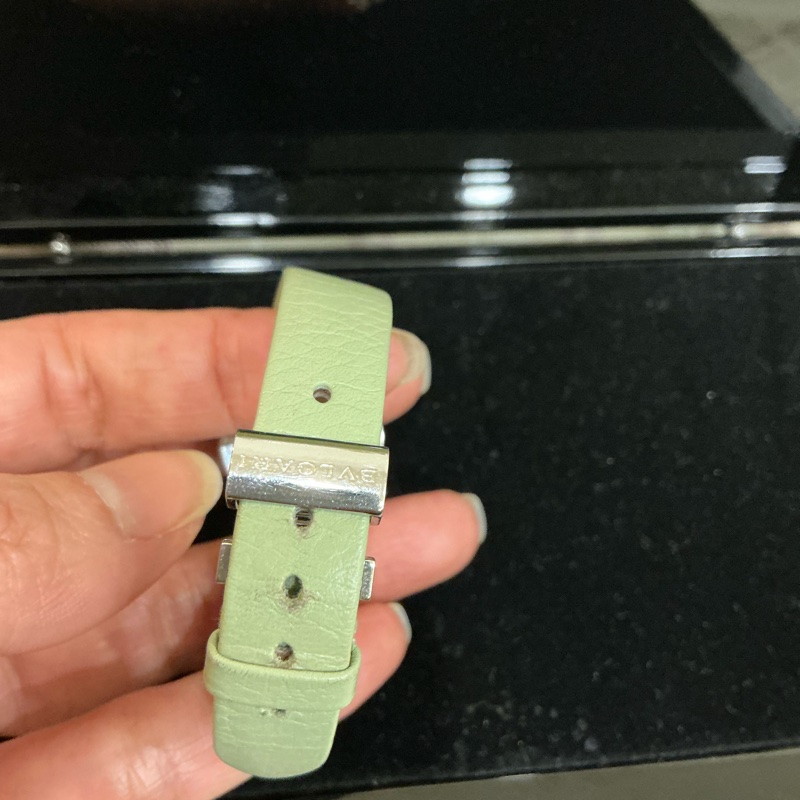 寶格麗 牛油果綠時英表-17