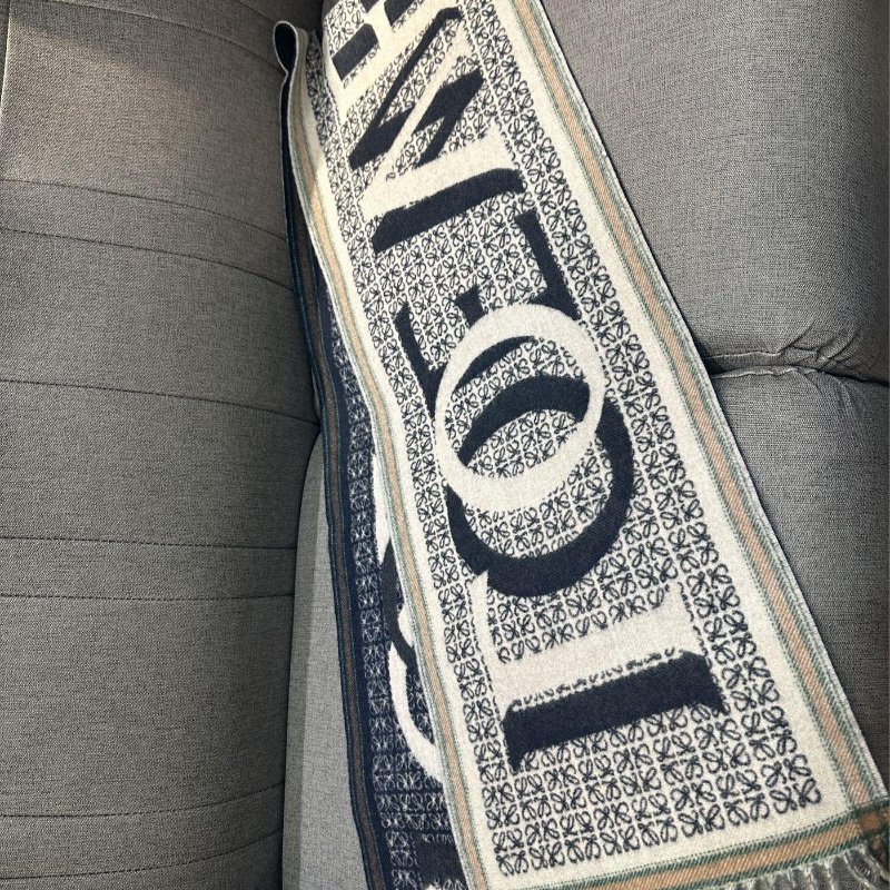 💎Han's house精品服飾💎LOEWE 雙面用 圍巾-7