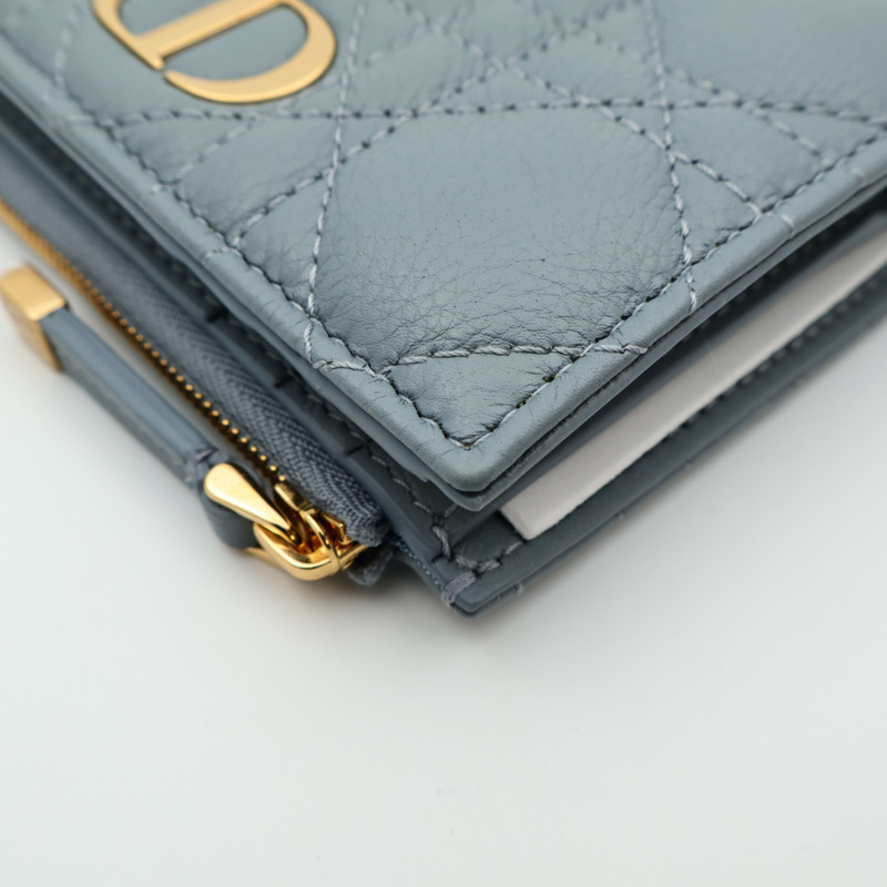 Dior 牛皮皮革Wallet金扣錢包-9