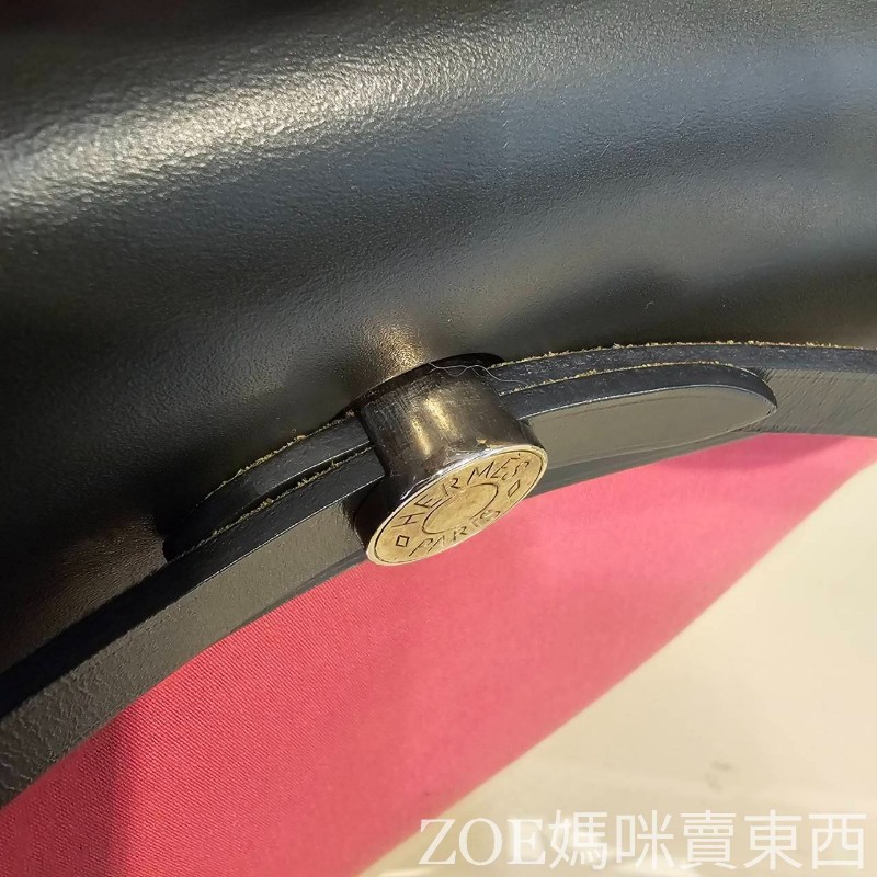 Hermes 桃紅色拼黑色牛皮 Herbag31-34