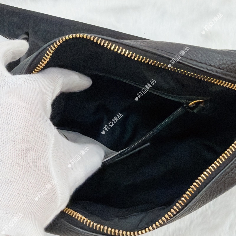 莉亞精品♡ Versace 兩用腰包/斜背 黑 二手美包-15