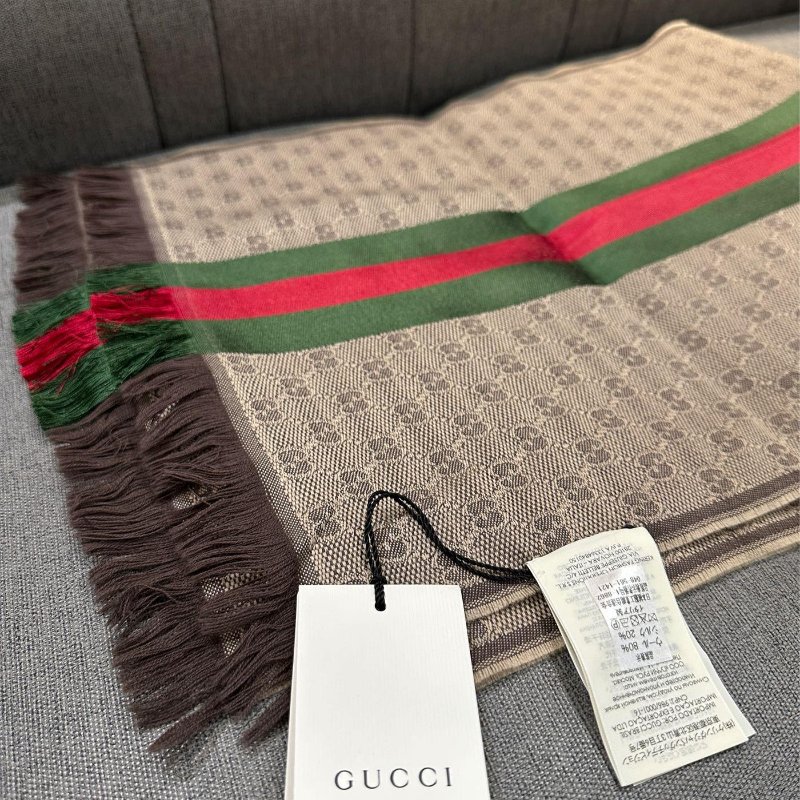 💎Han's house精品服飾💎 GUCCI 古馳 147351 男女均可 圍巾 披肩 190x37cm-6