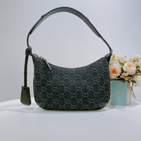 TW4615 Gucci 古馳 經典logo 雙G帆布 腋下包Horsebit Slim Small Shoulder Bag Black x PHW