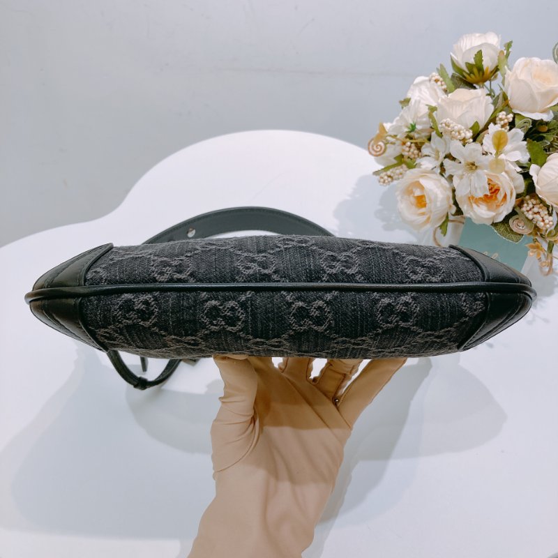 TW4615 Gucci 古馳 經典logo 雙G帆布 腋下包Horsebit Slim Small Shoulder Bag Black x PHW-4