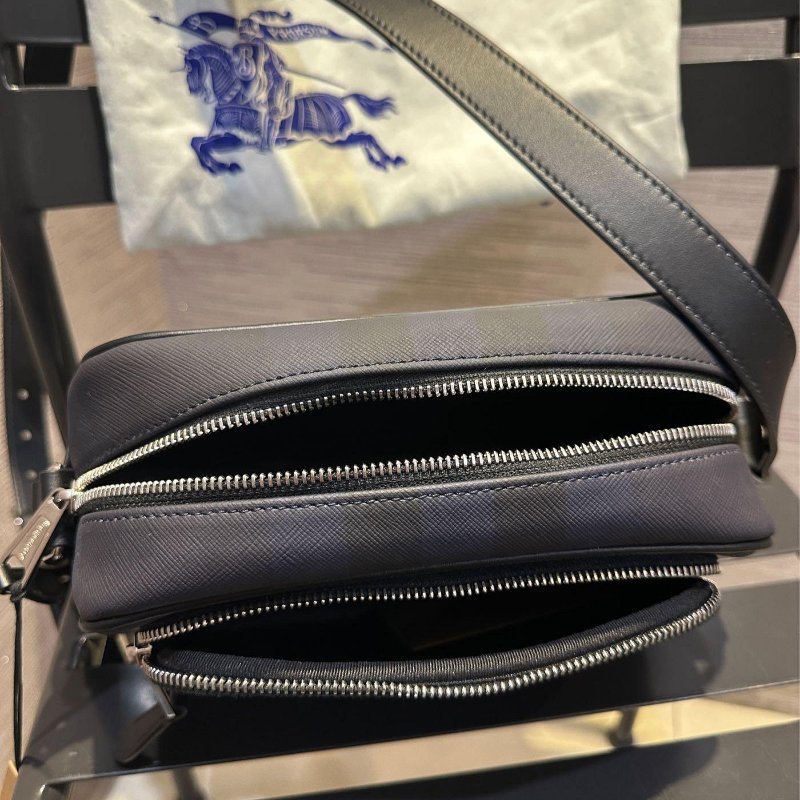 💎Han's house精品服飾💎BURBERRY Paddy 格紋 相機包 原價39900-2