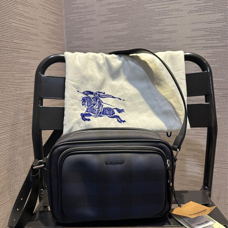 💎Han's house精品服飾💎BURBERRY Paddy 格紋 相機包 原價39900-7