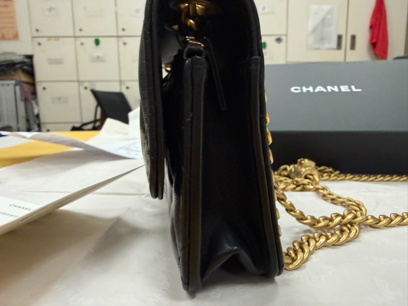 CHANEL WOC MINI 小金球-19