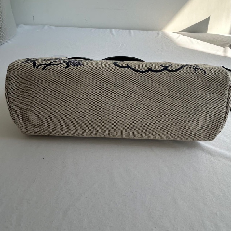 到📍Hermès 愛馬仕 Herbag 31 Y刻 黑色銀扣飛馬塗鴉限量版，保存狀態好！-3