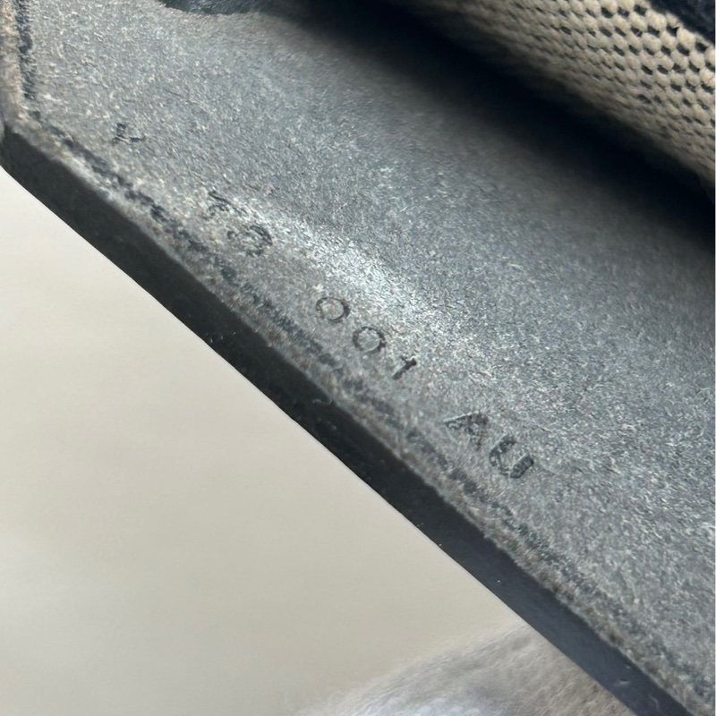 到📍Hermès 愛馬仕 Herbag 31 Y刻 黑色銀扣飛馬塗鴉限量版，保存狀態好！-9