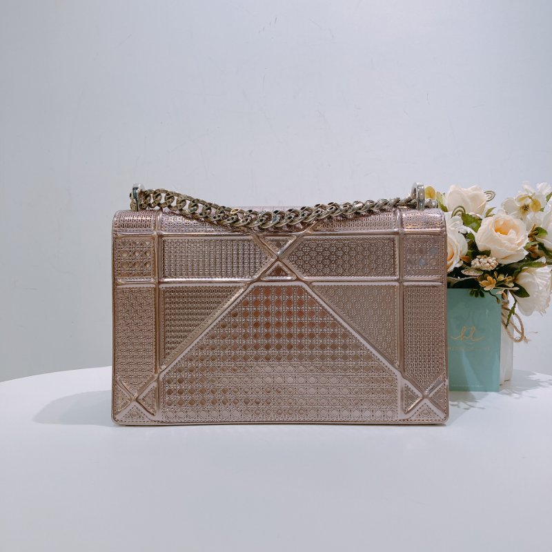 TW4617 Christian Dior 中號 盾牌 鏈條包 香檳金Medium Diorama Shoulder Bag Metallic Pink-1