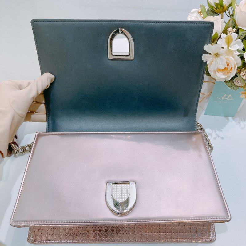 TW4617 Christian Dior 中號 盾牌 鏈條包 香檳金Medium Diorama Shoulder Bag Metallic Pink-12
