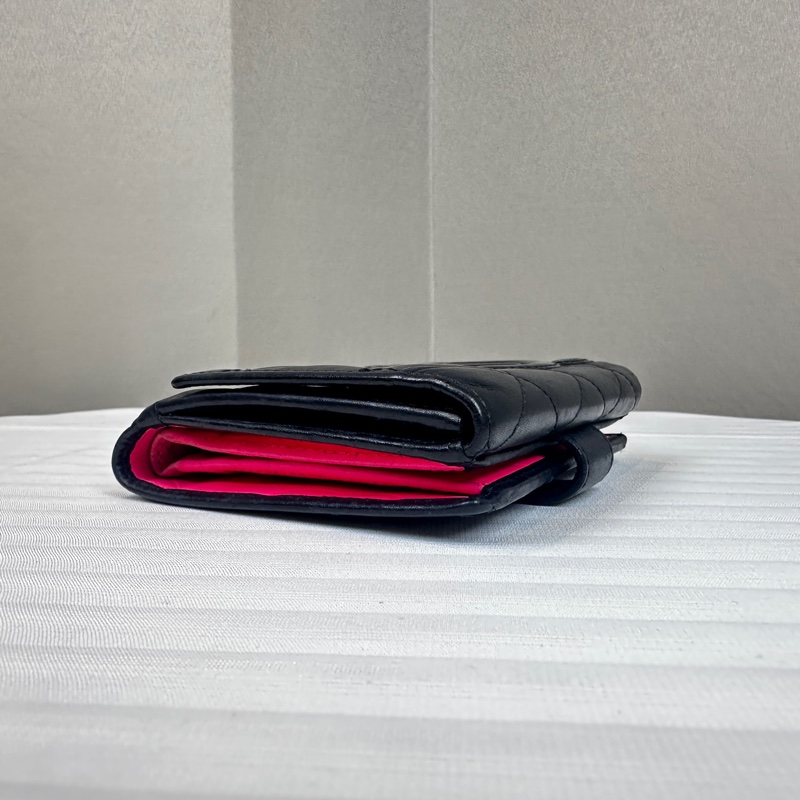 香奈兒/Chanel Cambon Trifold Wallet 牛皮黑色拼內裡粉紅 短款三折多卡位錢包 11x2x10cm-4